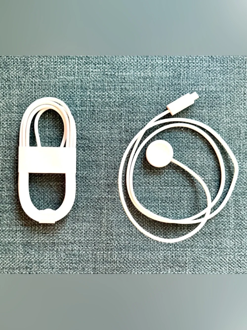 New Apple iPhone and Apple iwatch chargers!
